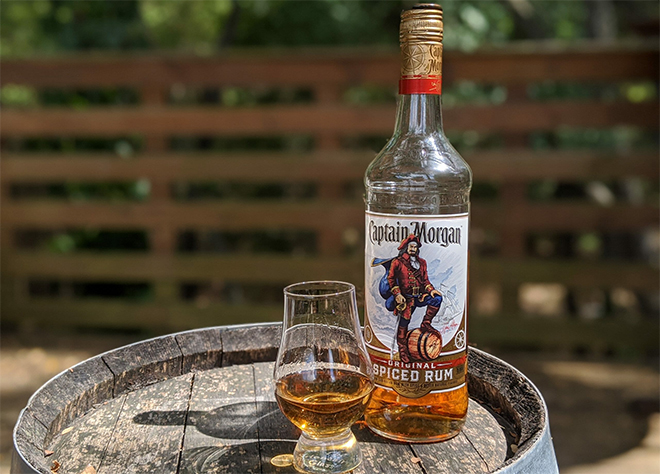 What Does Spiced Rum Taste Like?